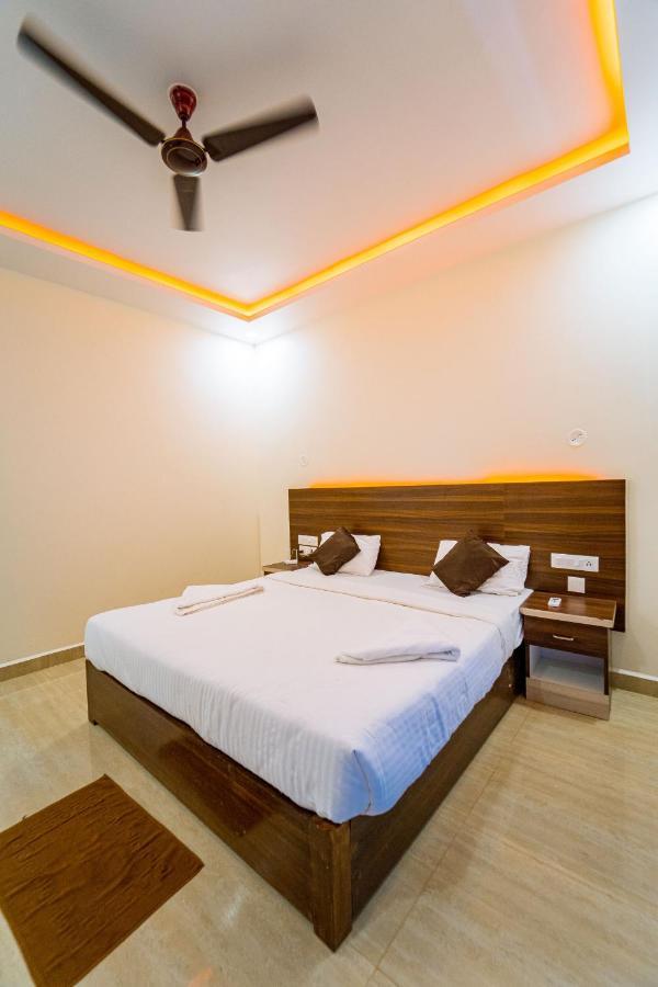 Отель Darsy Residency Агонда Экстерьер фото