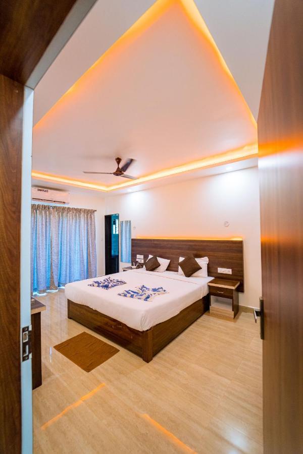 Отель Darsy Residency Агонда Экстерьер фото