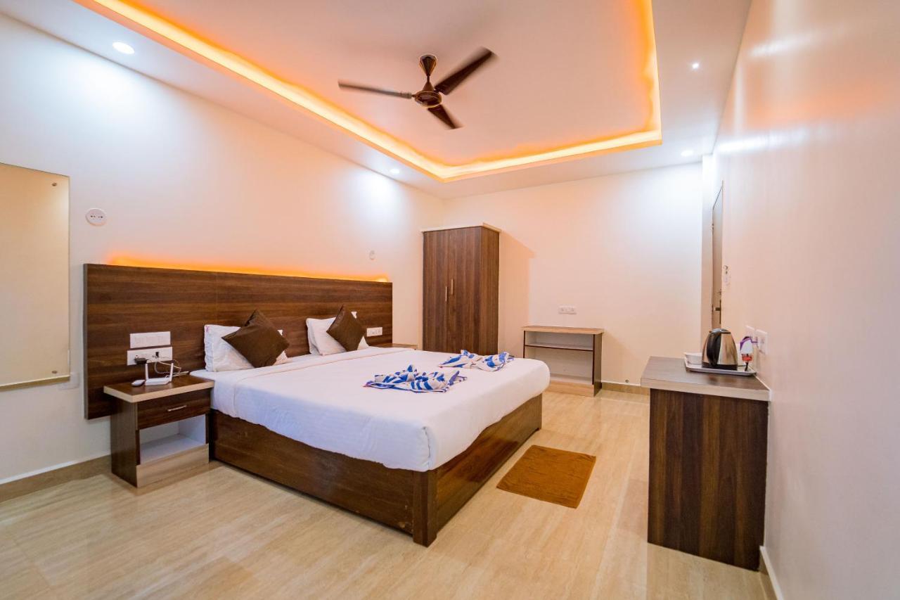 Отель Darsy Residency Агонда Экстерьер фото